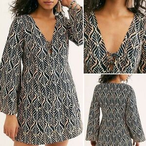 Free People Gia Bell Sleeve Mini Dress Cotton Boho Neutral Groovy 70s Sz Small